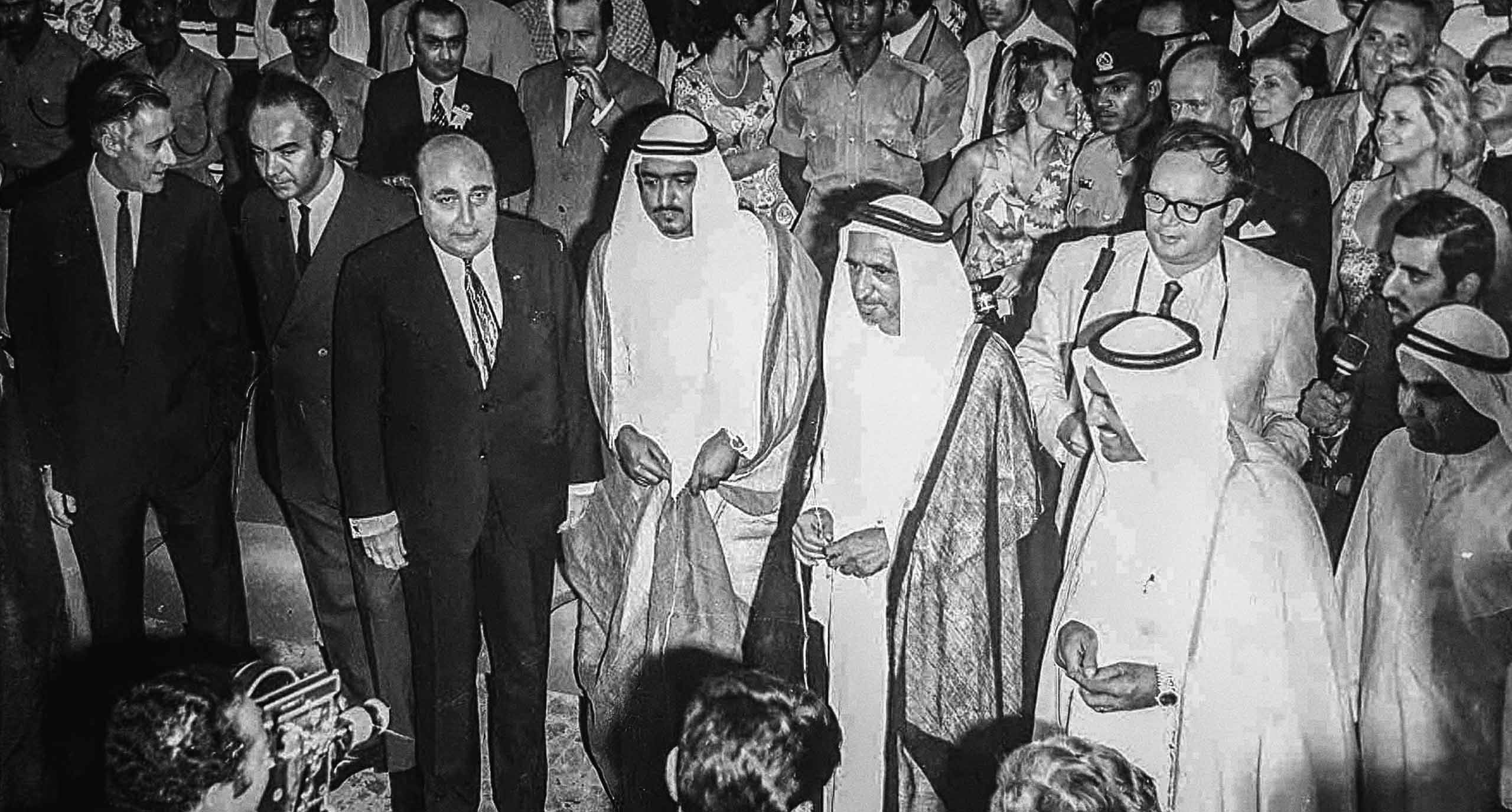 Dubai Airport Opens 1971